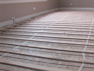 Sleeper with cable for installing radiant heat under hardwood flooring LAKE ZURICH, IL