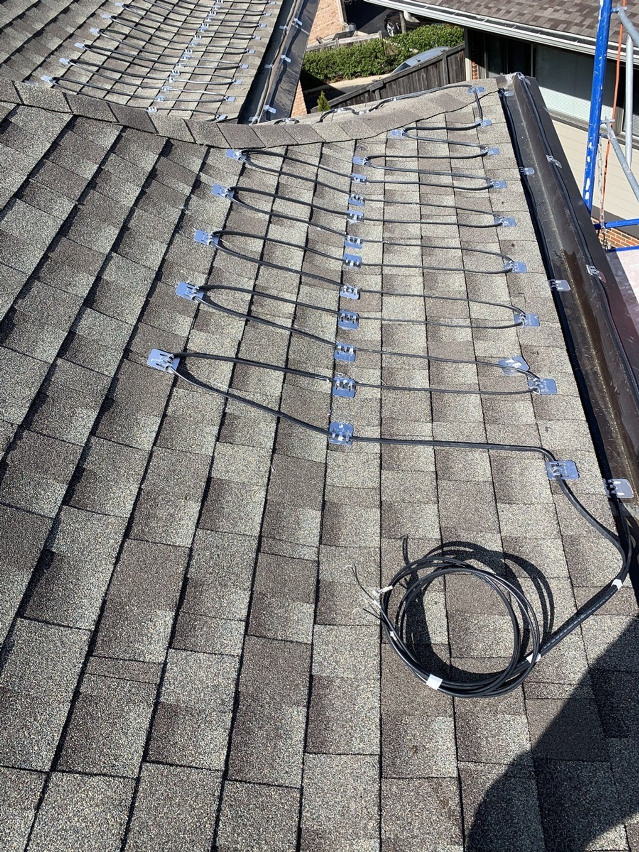 Freeze-Free Living: High-Performance Roof & Gutter Deicing in Lake Bluff, IL