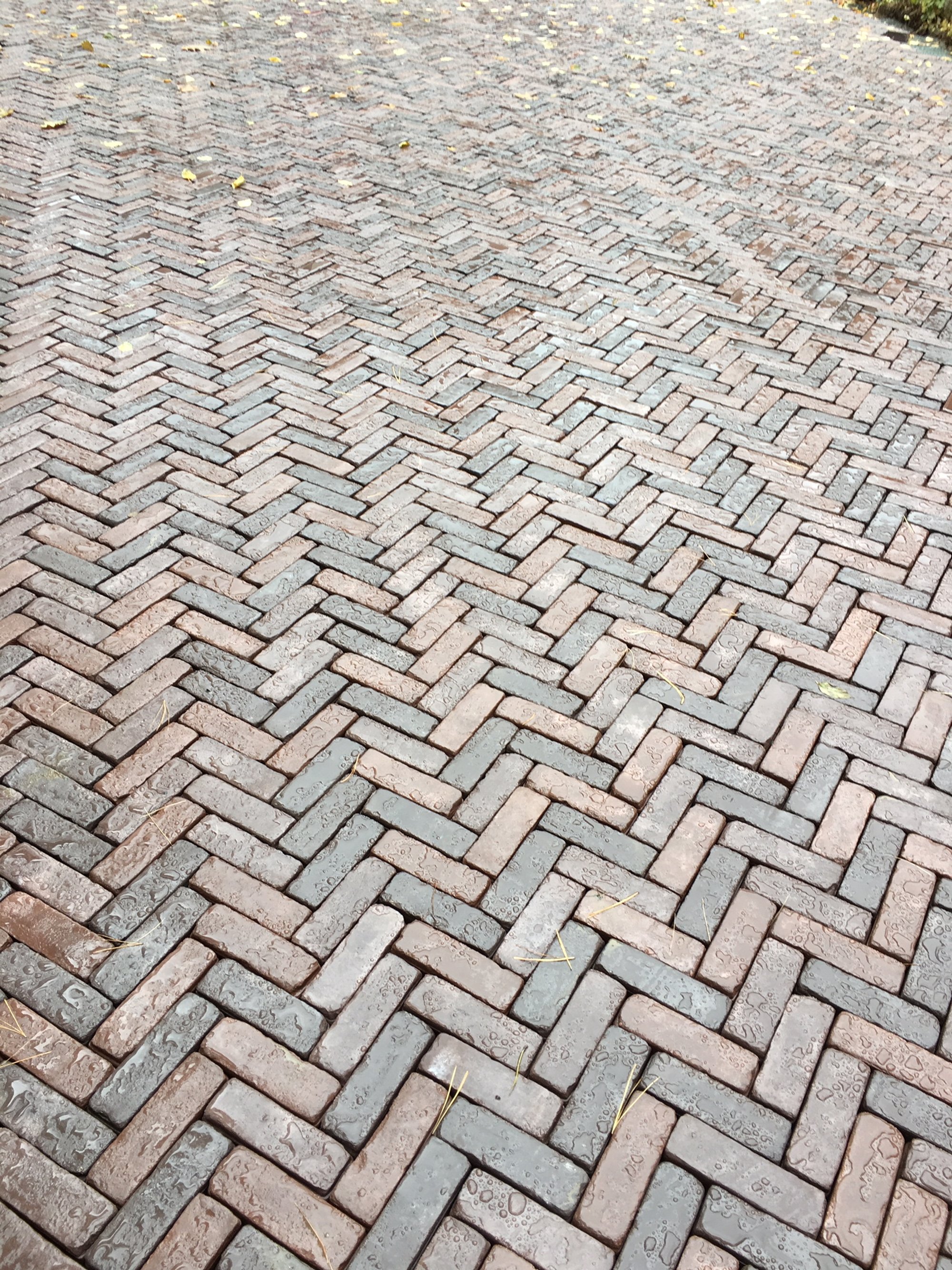Snow Melting Mats Installation \  details of finished paver