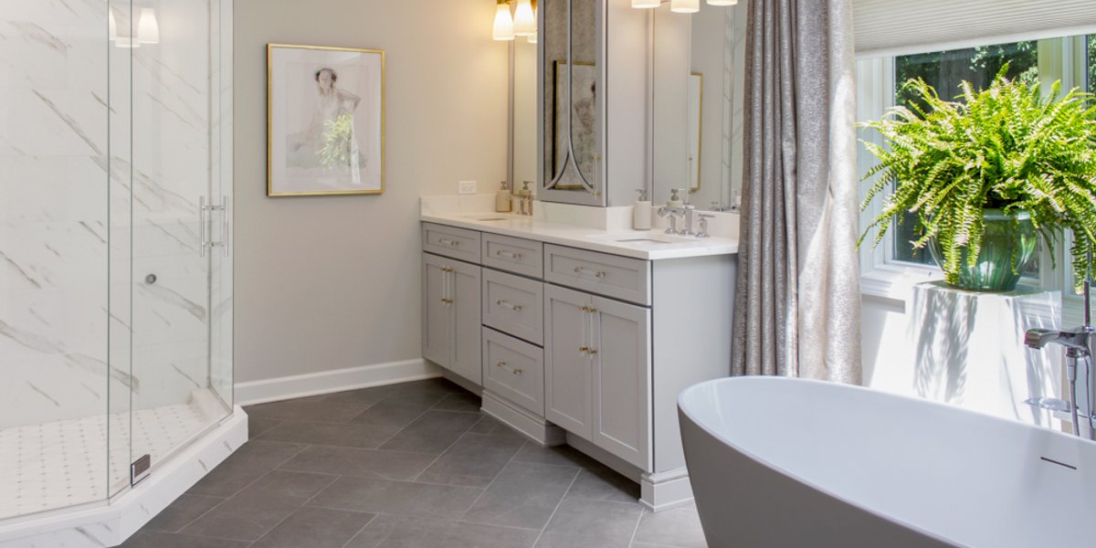 Bathroom remodel by Advance Design Studio in Tower Lakes (3)