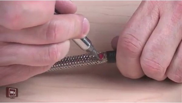 Tech Tips: Power-Termination of Self-Regulating Deicing Cable in a J-Box for Roof & Gutter or Pipe Freeze Protection