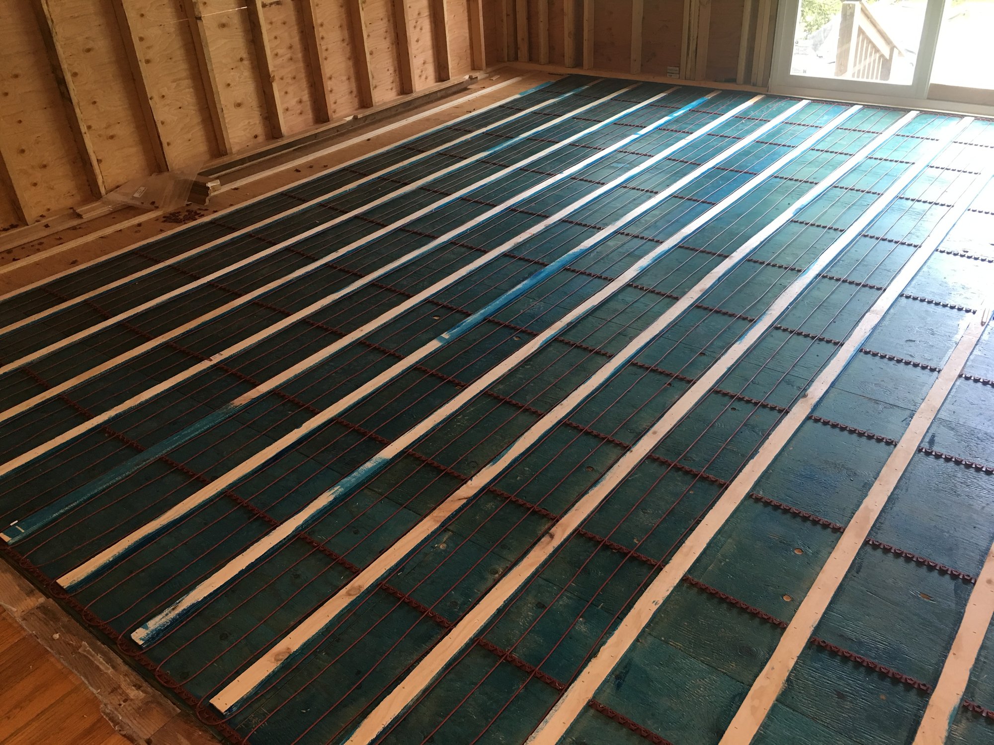 TempZone Cable under Hardwood with Sleepers