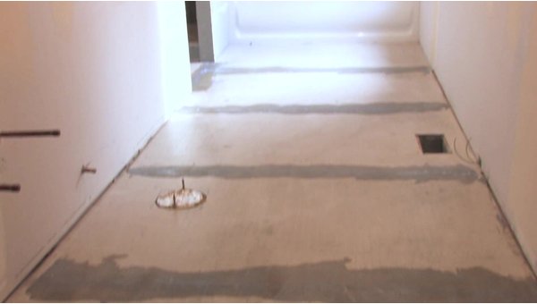 TempZone Flex Roll Floor Heating Installation with Self-Leveling Underlayment Crystal Lake, Illinois