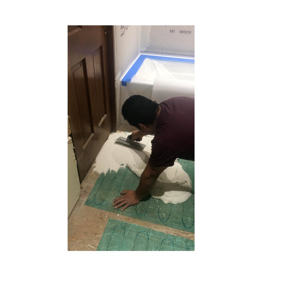 Thinset applied over TempZone Easy mat (4)