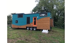 Tiny Home with Cello Music Studio and floor heating exterior