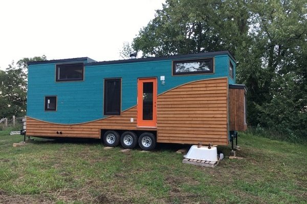 Tiny Home with Cello Music Studio and floor heating exterior