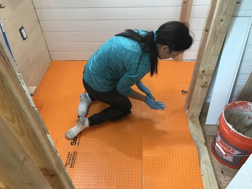 Tiny Living Living Large - Installing  Schluter Membrane