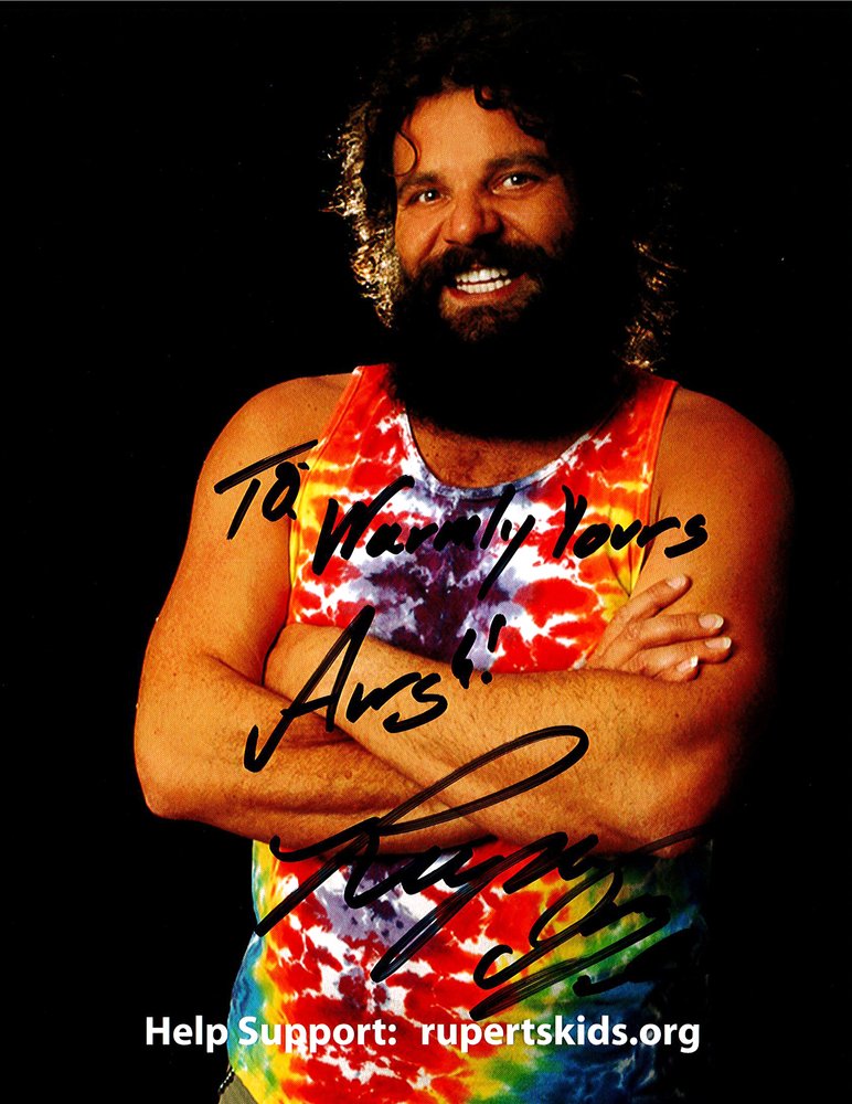 Television personality Rupert Boneham posing for a WarmlyYours charity event supporting Rupert's Kids.