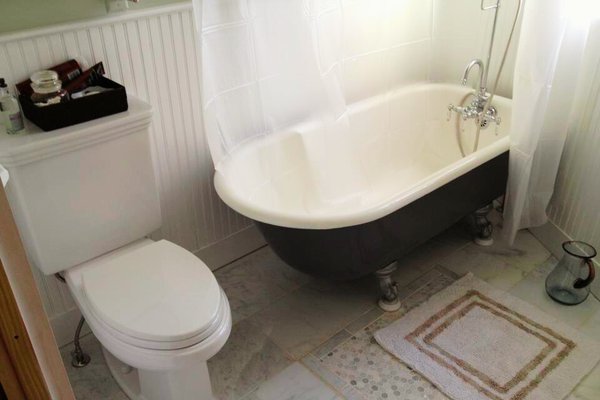 Washington DC Spa Bathroom