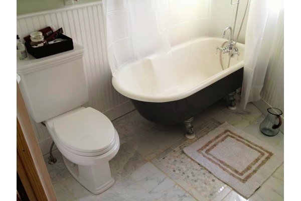 Washington DC Spa Bathroom