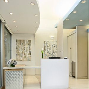 Lincoln Park Smiles Dentist Office with WarmlyYours Snow Melting