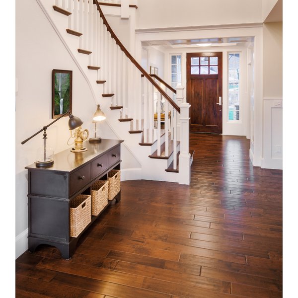 Entryway with hardwood floors