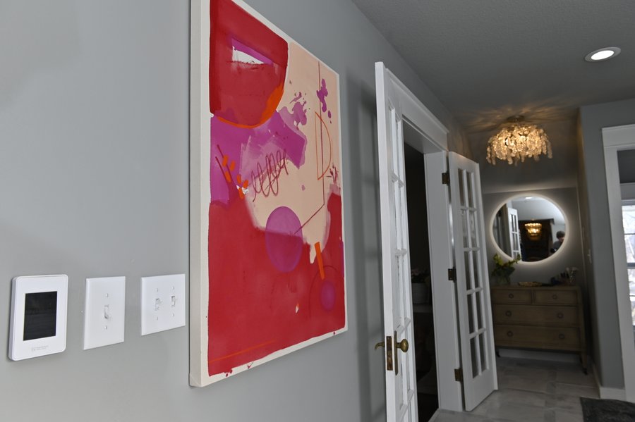 Bargain Mansions Master Bathroom Showcase in Gardner, KS. 105 sq. ft.